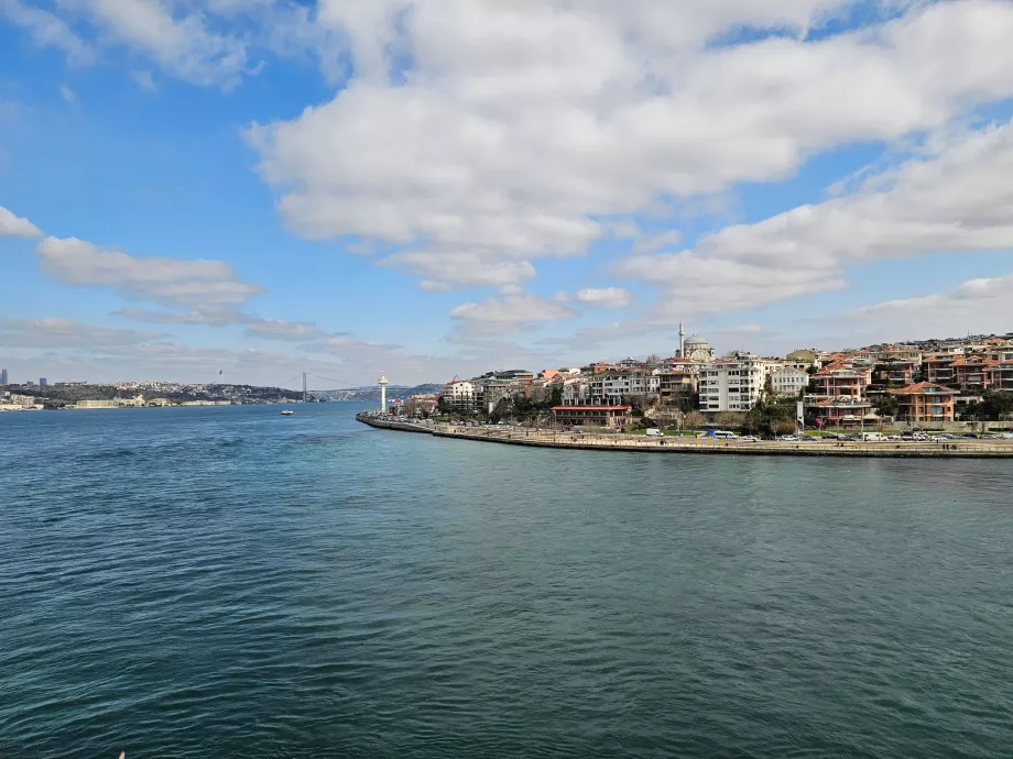 Гледка от кулата Maiden