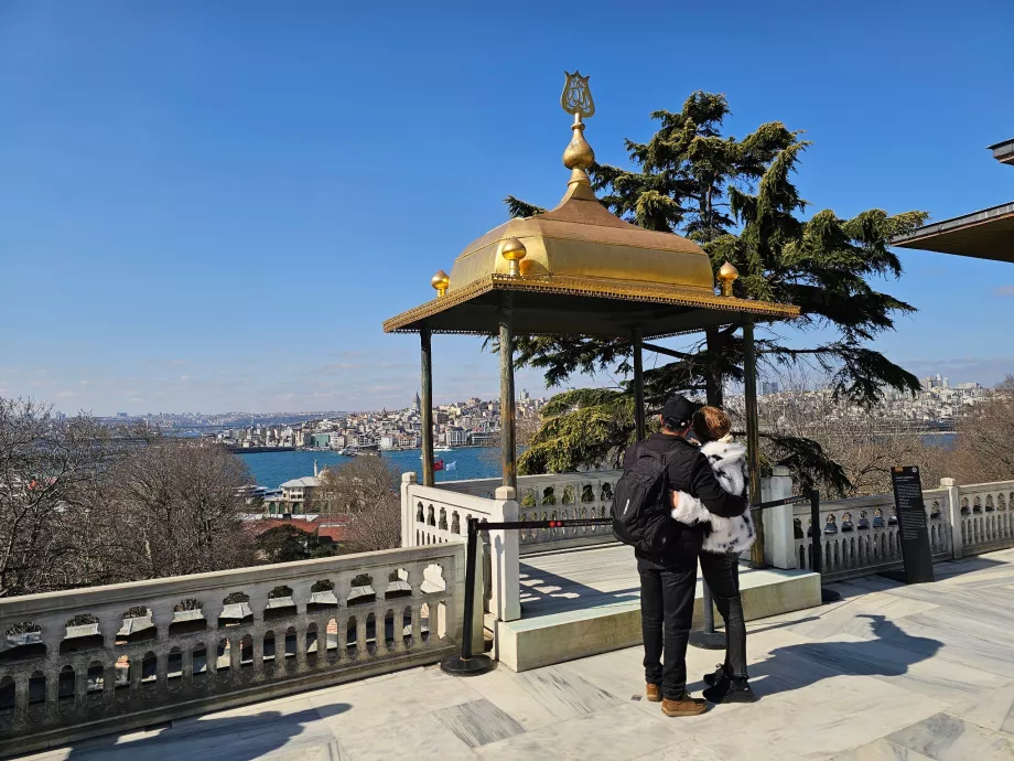 Дворецът Топкапъ