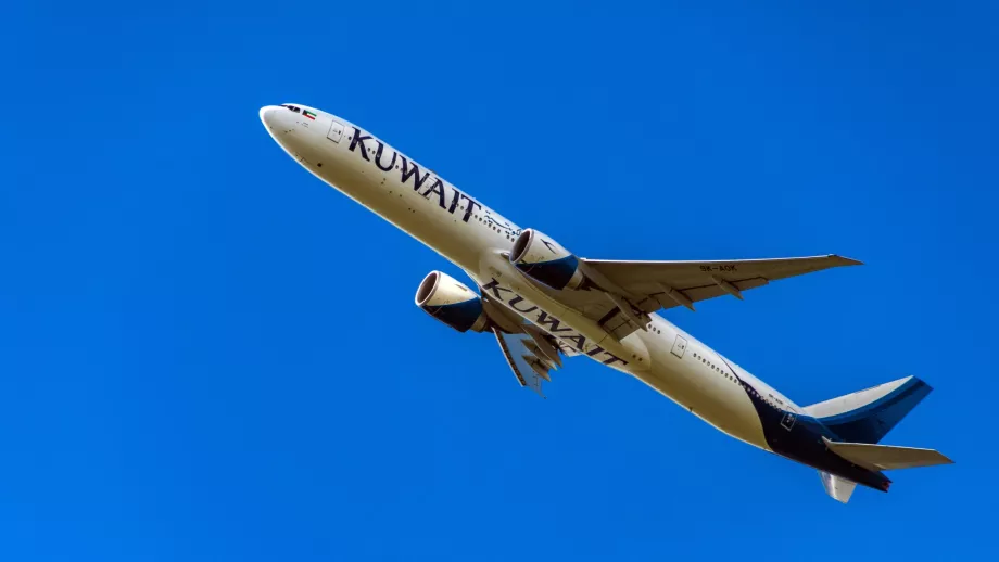 Кувейт Еъруейз, Боинг 777-300