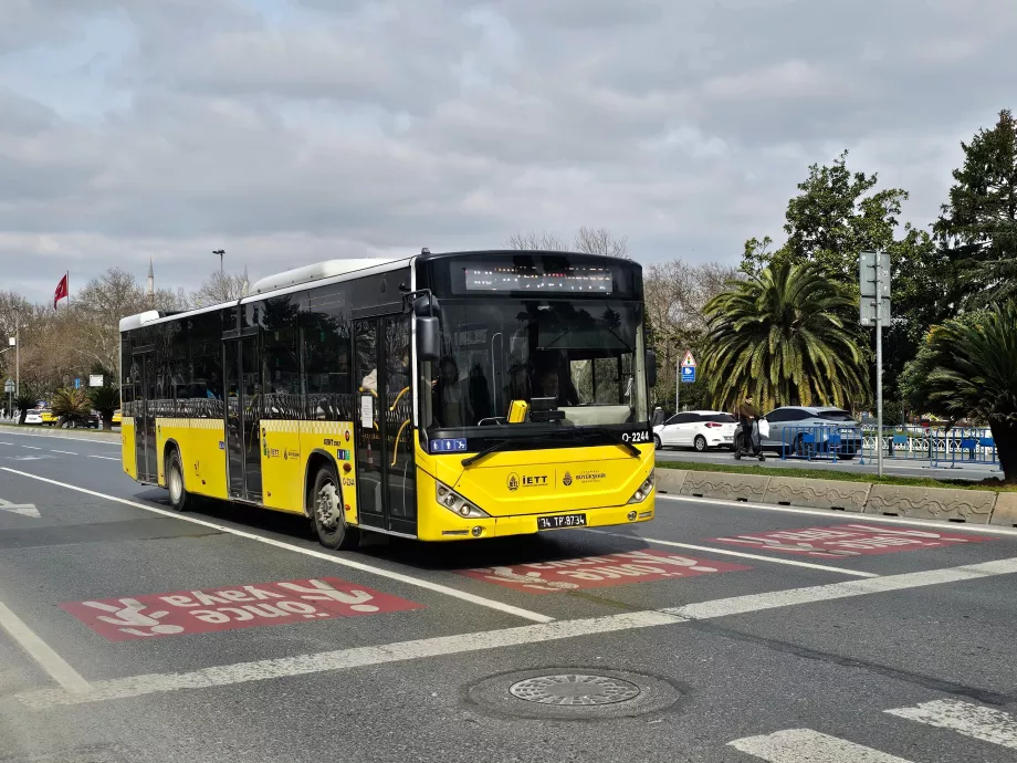 Автобус IETT