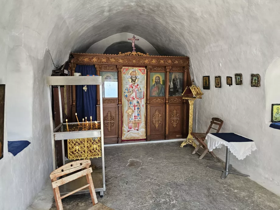 Замъкът Monolithos