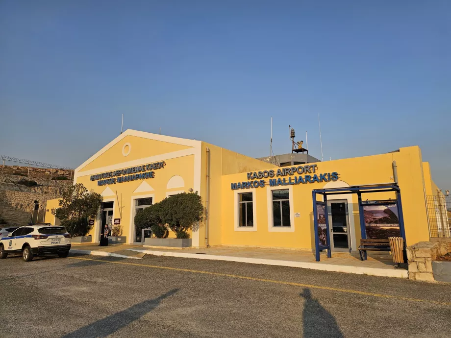 Терминал на летище Kasos