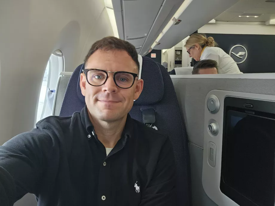 Аз в бизнес класа Allegris