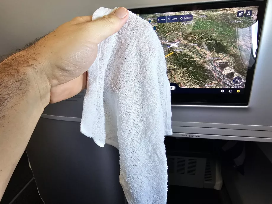 Топла кърпа