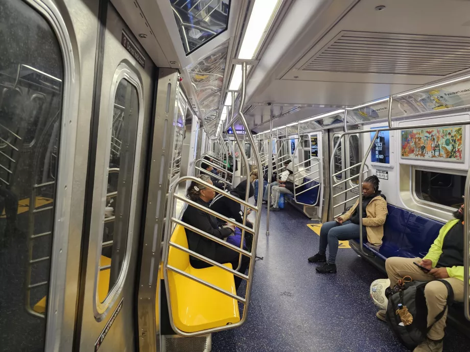 Интериор на метрото