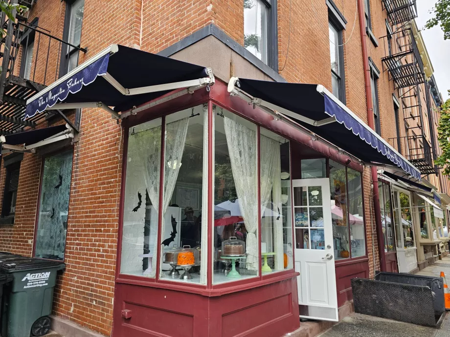 Уест Вилидж, пекарна Magnolia