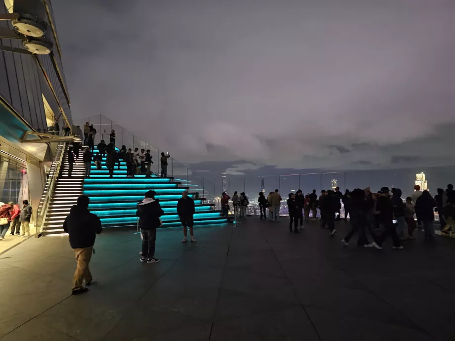 Нощна гледка "Край"