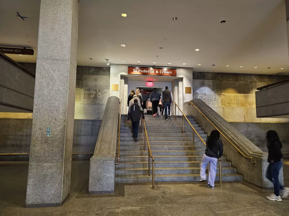 Влизане в пиедестала