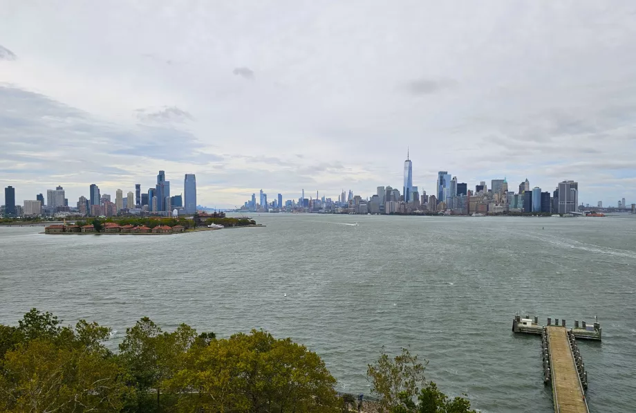 Изглед от пиедестала на Статуята на свободата