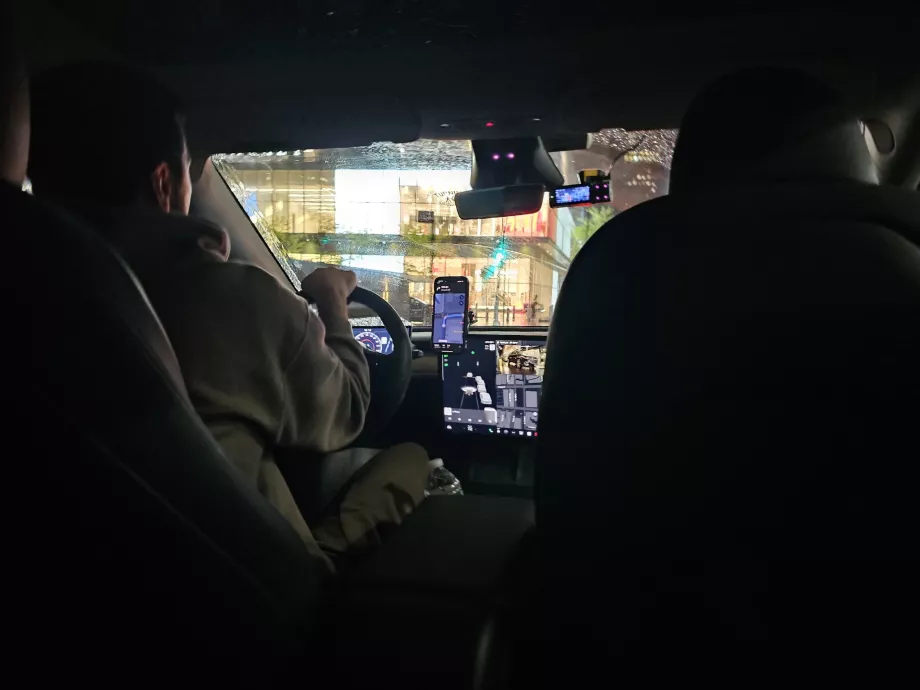 Пътуване с Uber