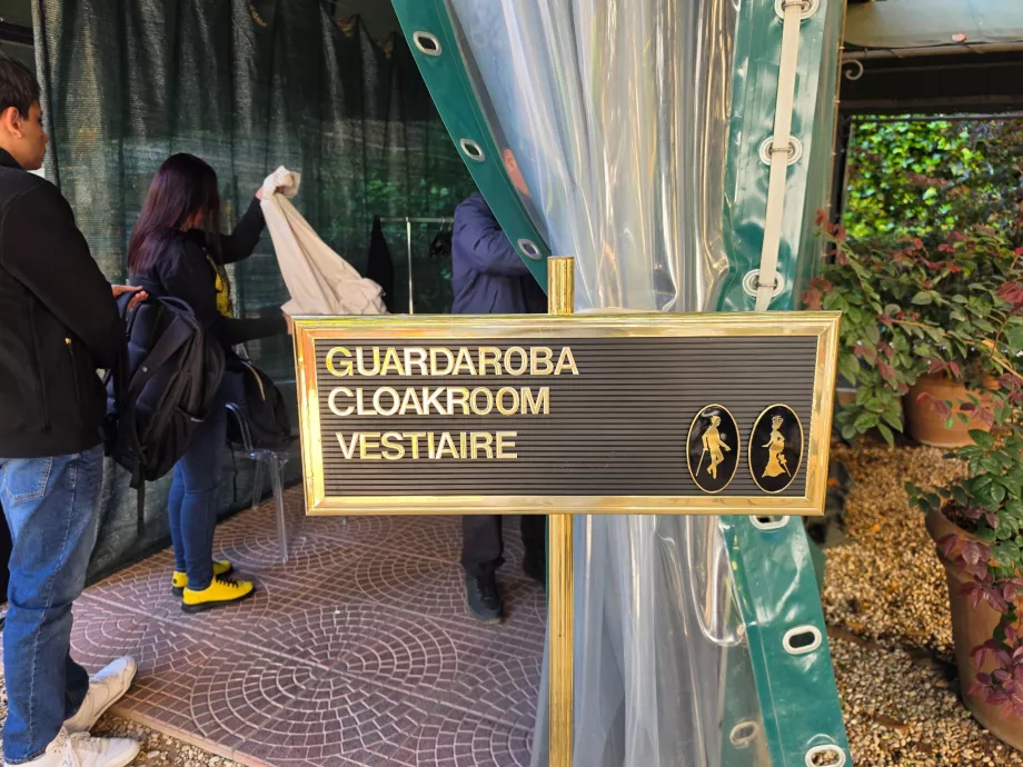 Galleria Colonna, съхранение на багаж