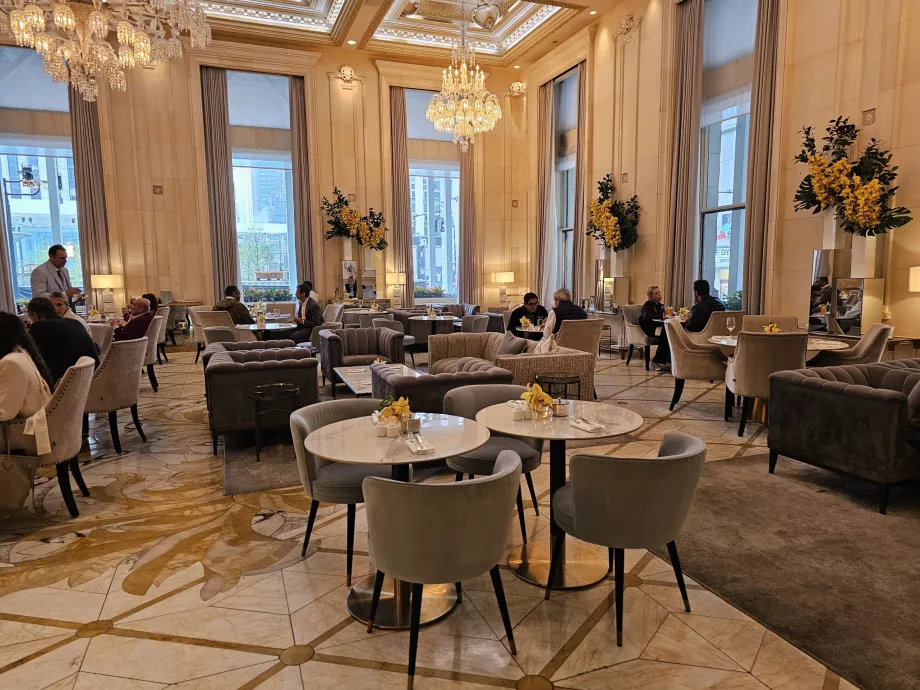 Бар за шампанско