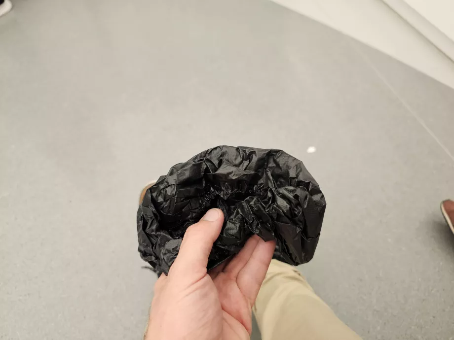 Summit One Vanderbilt, покривала за обувки