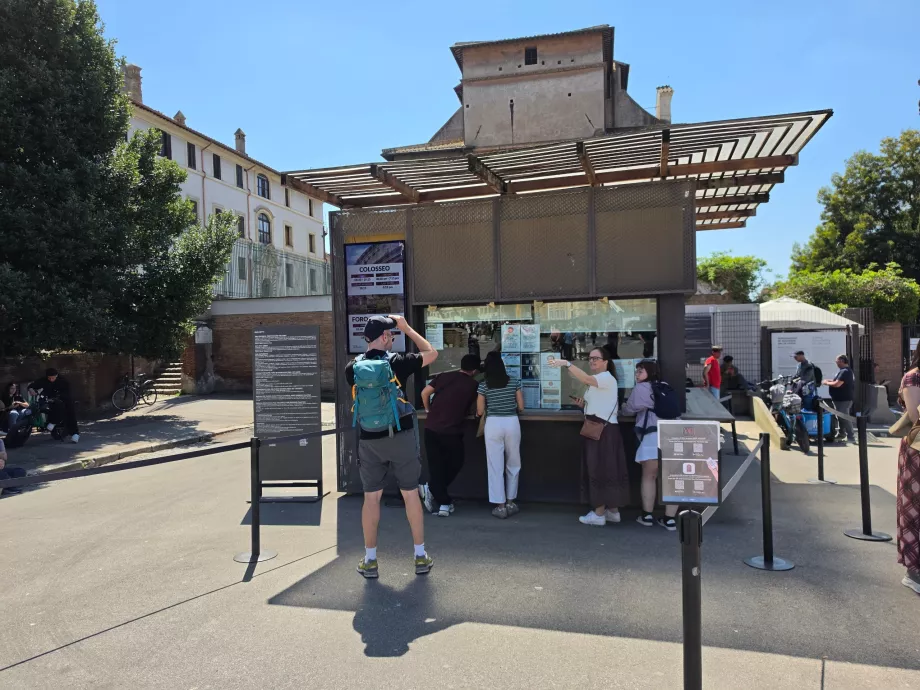 Каса, Forum Romanum