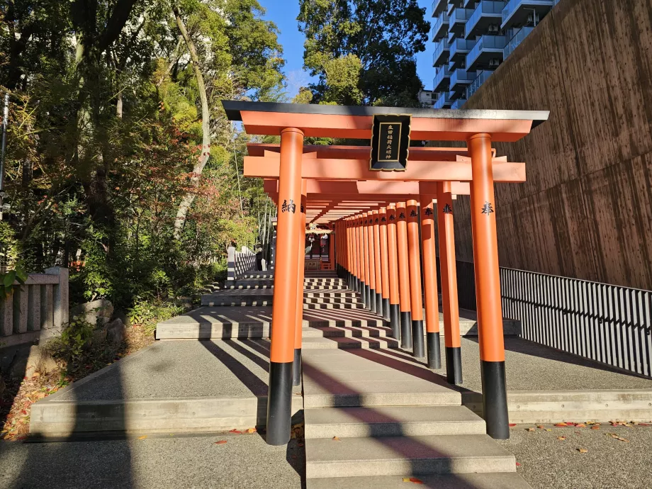 Светилище Икута-Джинджа