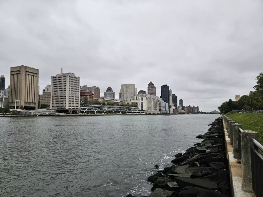 Променада на остров Рузвелт