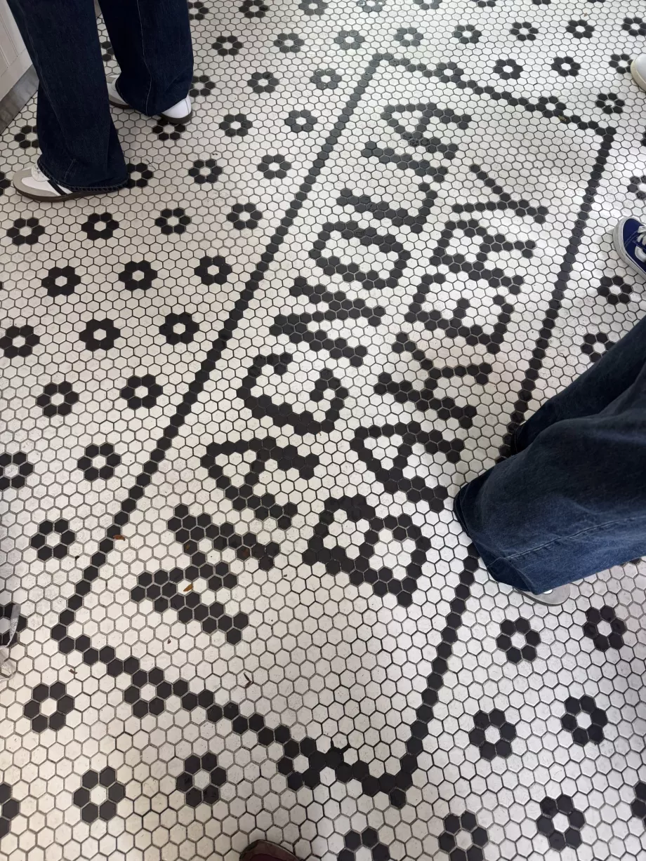 Пекарна Magnolia, знак