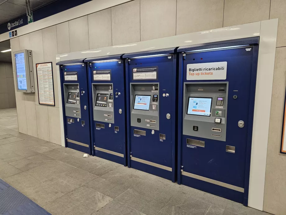 Автомати за билети в метрото