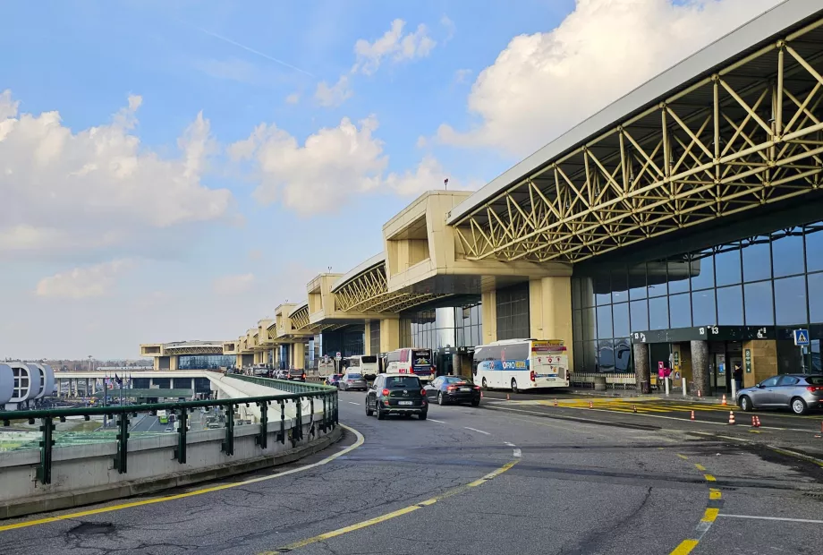 Терминал 1, летище Malpensa Airport