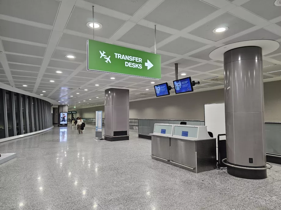 Гишета за трансфер, Терминал 1