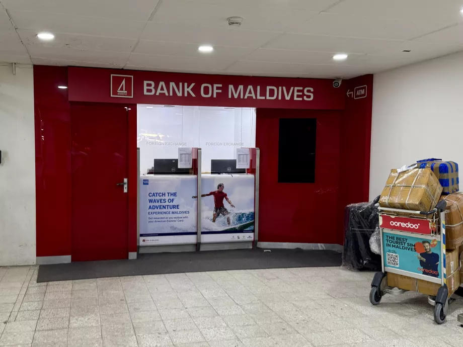 Bank of Maldives на летище Male MLE