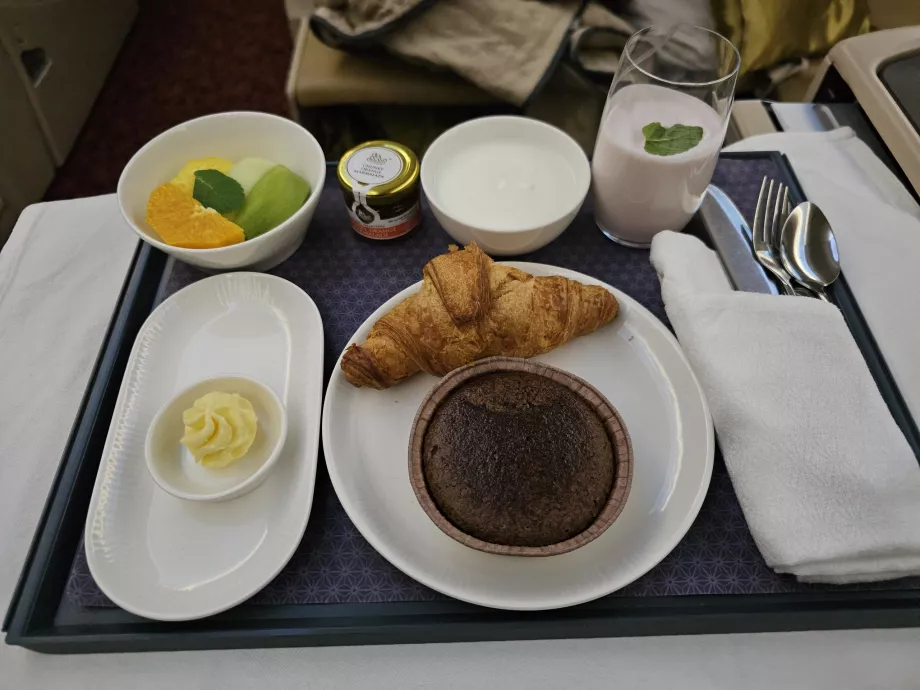 Закуска по време на полет MXP-DEL