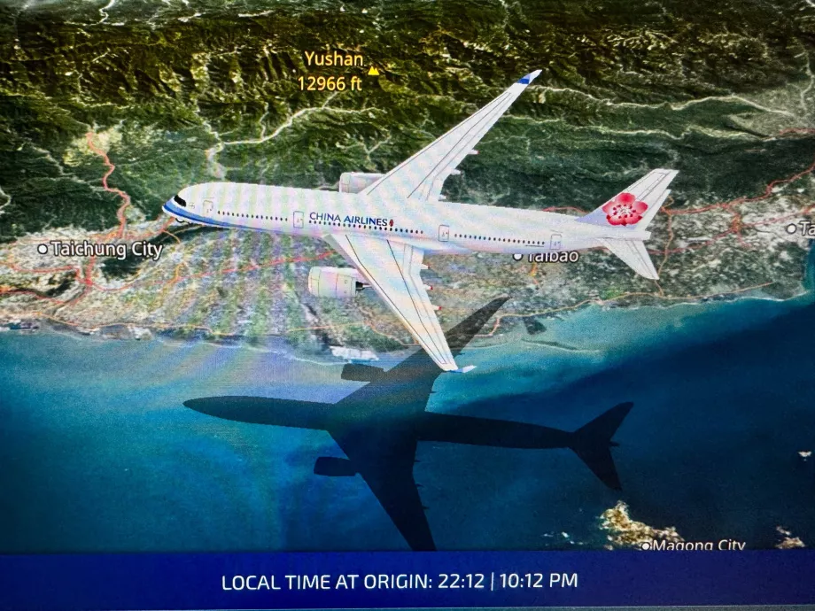 Самолет на China Airlines на картата