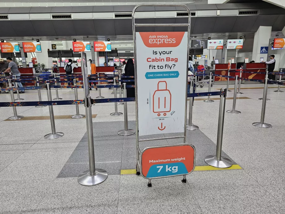 Шаблон за ръчен багаж, Air India Express