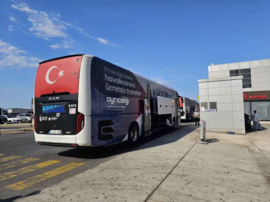 Спирки на Havabus в посока центъра
