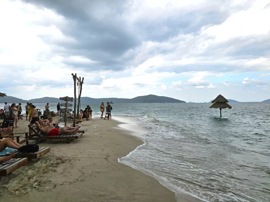 Плаж на остров Pig Island