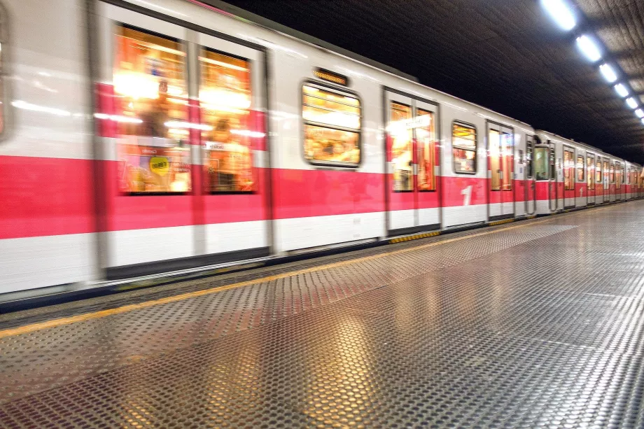 Metro Milan