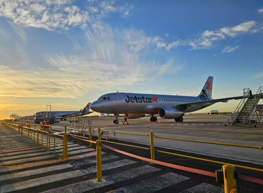 Jetstar Airlines, Airbus A320 на летище Avalon