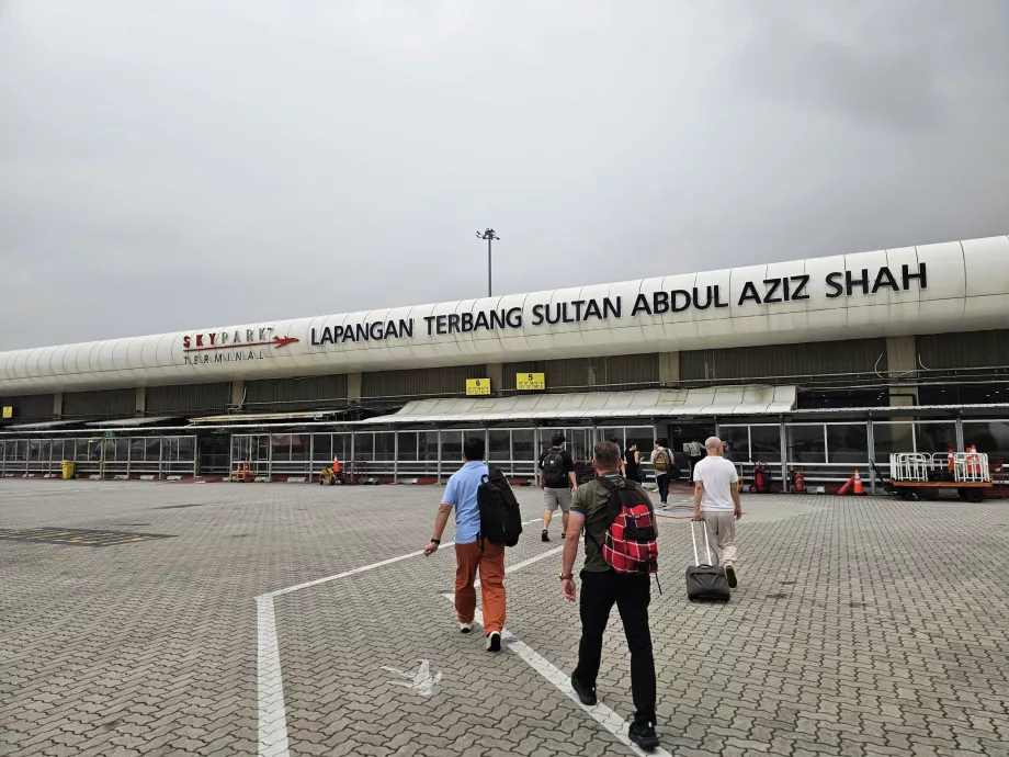 Терминал на летище Subang Airport