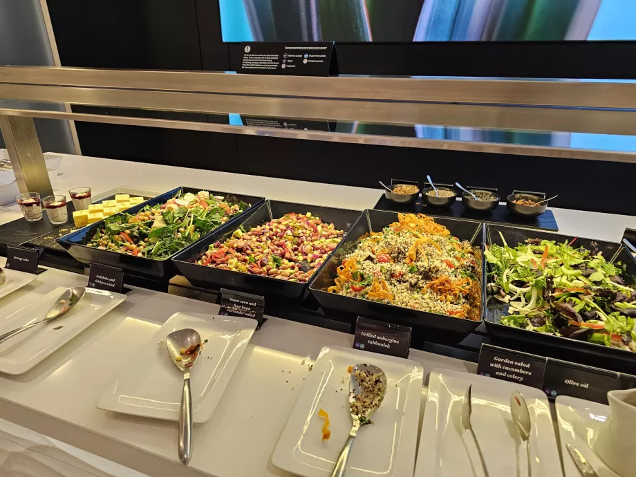 ANZ Lounge, салатен бар